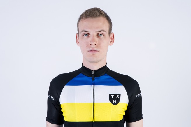 Tenspeed Hero Men's Stealth Club Jersey | The Radavist | A group