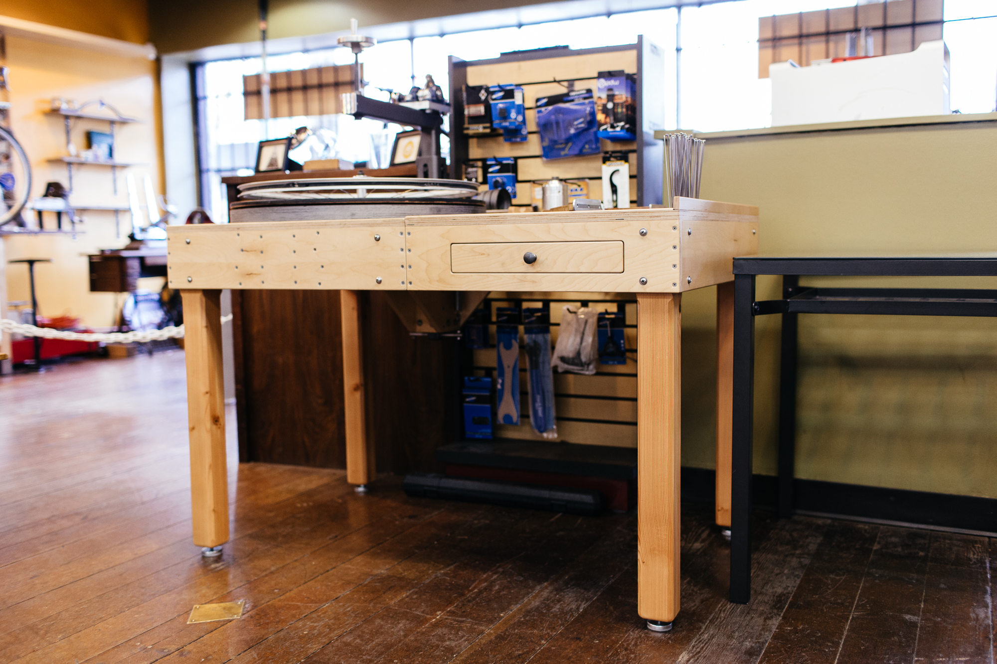 BicycleStarz Wheel Building Table, Spoke Nipple Sorter and Wheel