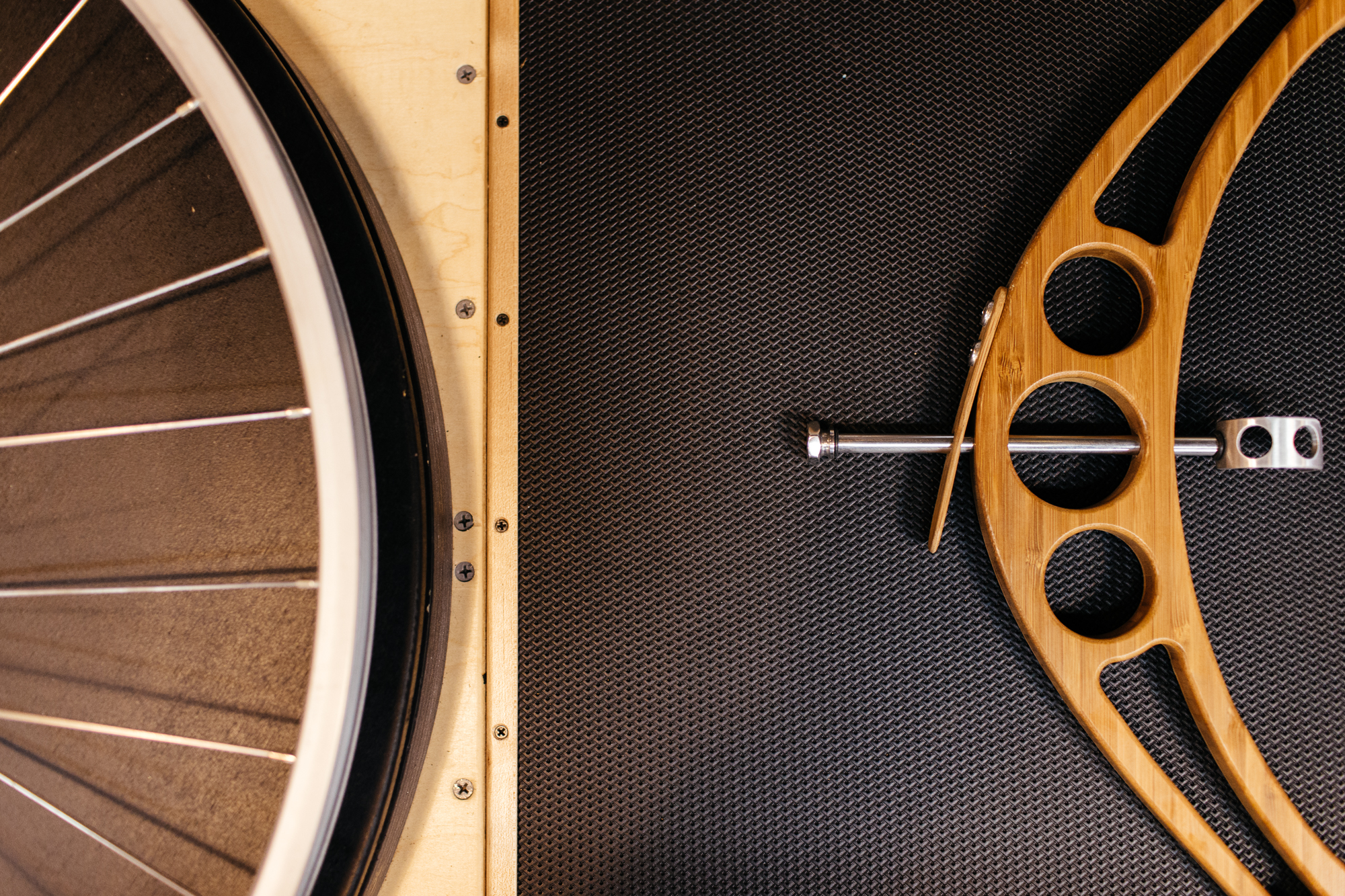 BicycleStarz Wheel Building Table, Spoke Nipple Sorter and Wheel