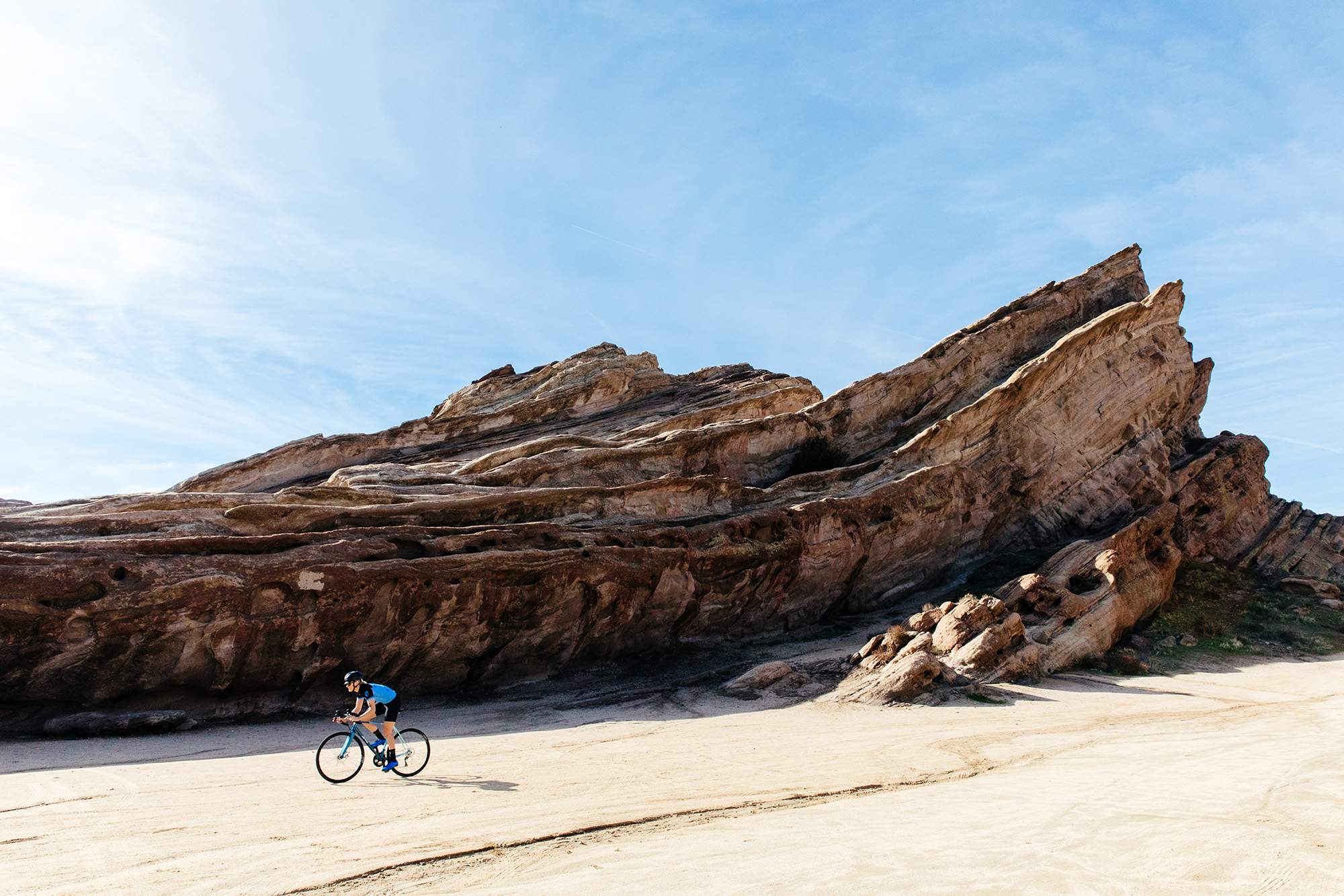 A Sci-Fi Backdrop for the New 105-Equipped All-City Cycles Cosmic Stallion