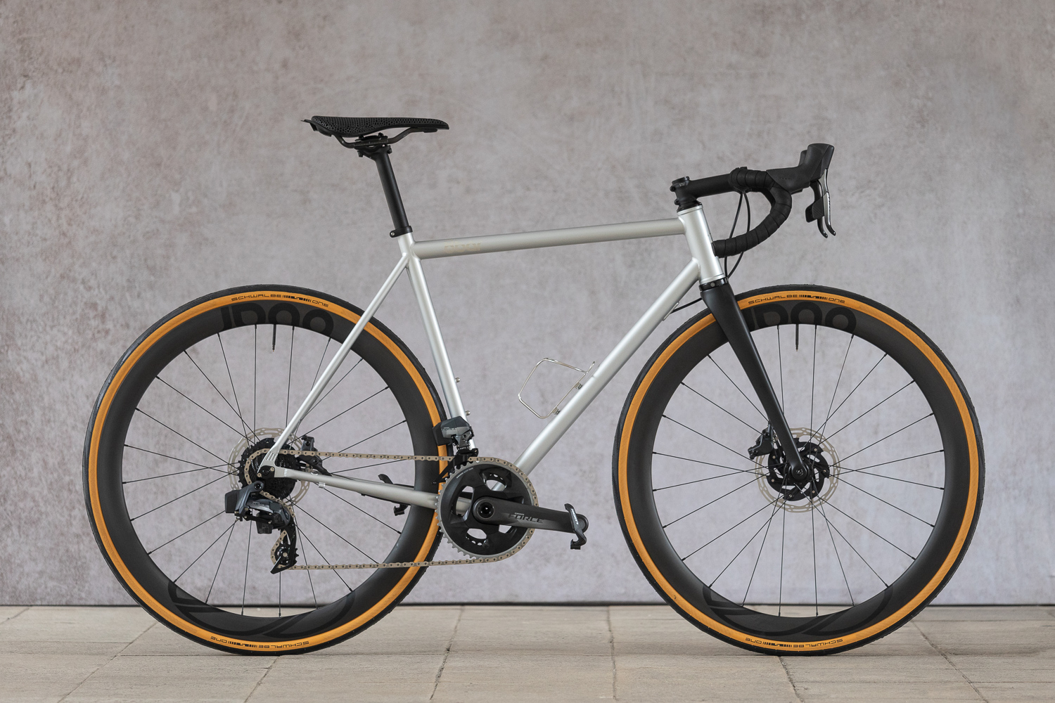 8 Bar Bikes KRONPRINZ Steel v1 Disc Road The Radavist A group of individuals who share a love of cycling and the outdoors