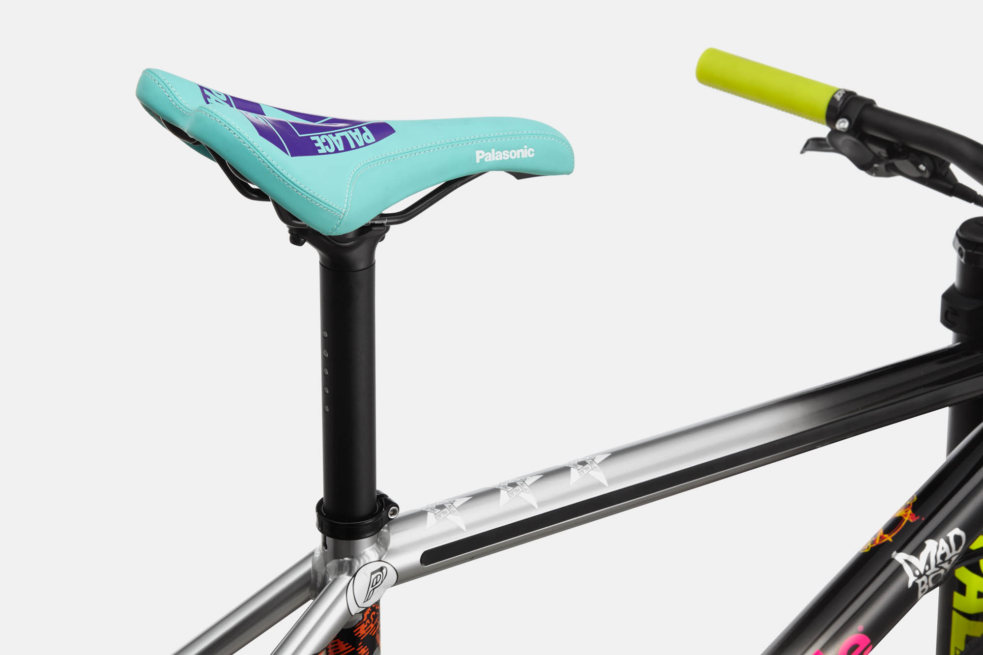 パーカー Palace Skateboards Cannondale Mad Boy Cannondale Pings Palace Skateboards to Celebrate its 50th