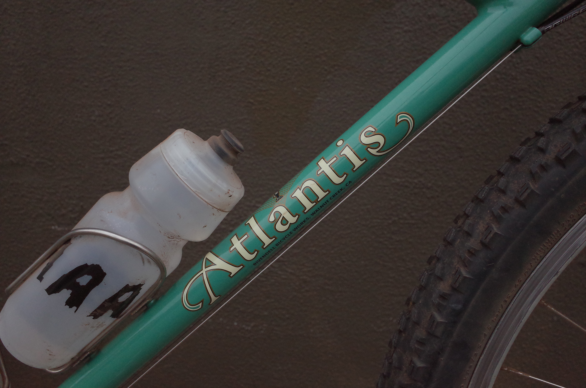 Readers’ Rides: Luke’s Rivendell Atlantis | The Radavist | A group of ...