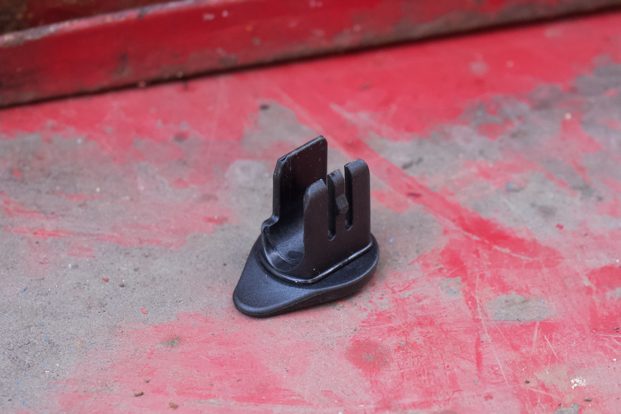 space-race-why-the-oneup-edc-lite-and-bontrager-bits-are-the-only-in