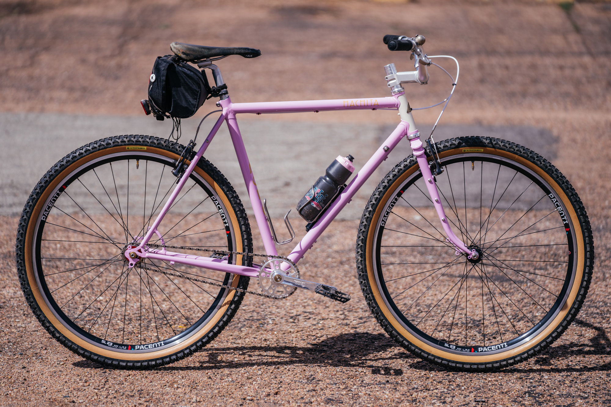 OUTLET SALE- 訳あり品など大放出 An Early Look at the Monē Bikes Hachita Prototype All パーツ