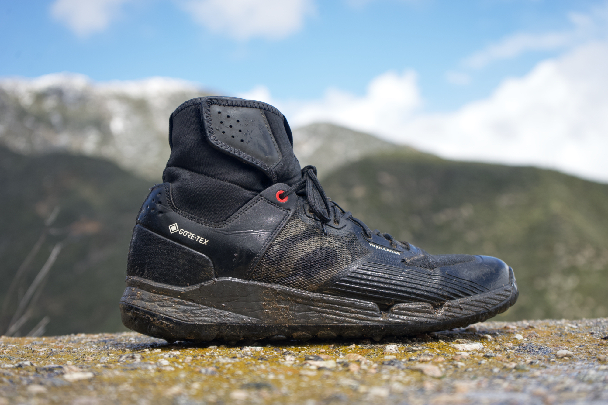 waterproof mtb boots for flat pedals