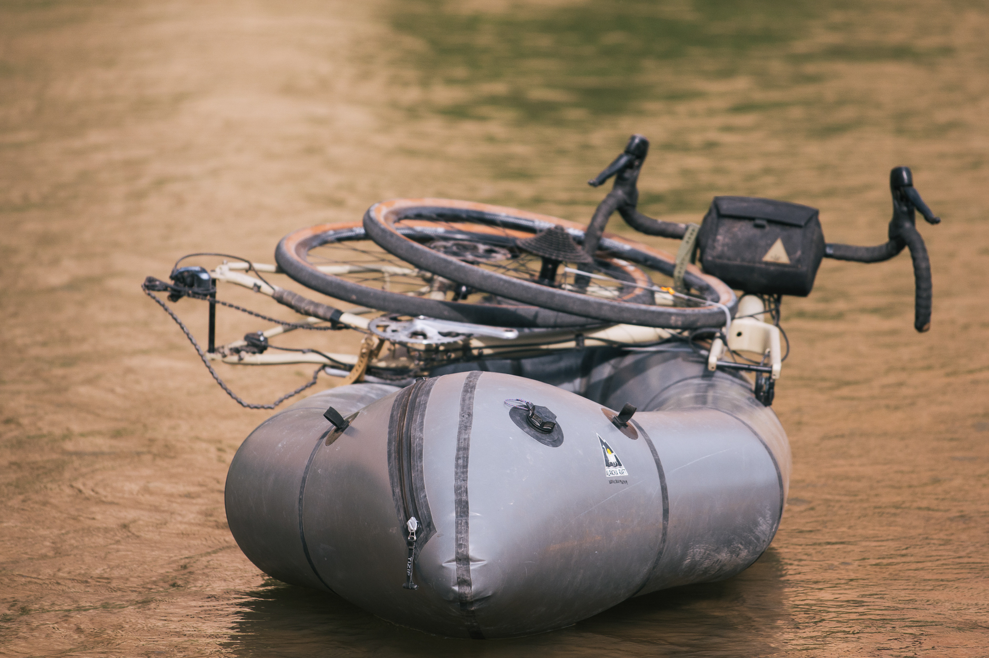 Alpacka Raft’s Caribou: A Bikerafting Packraft Long Term Review ...