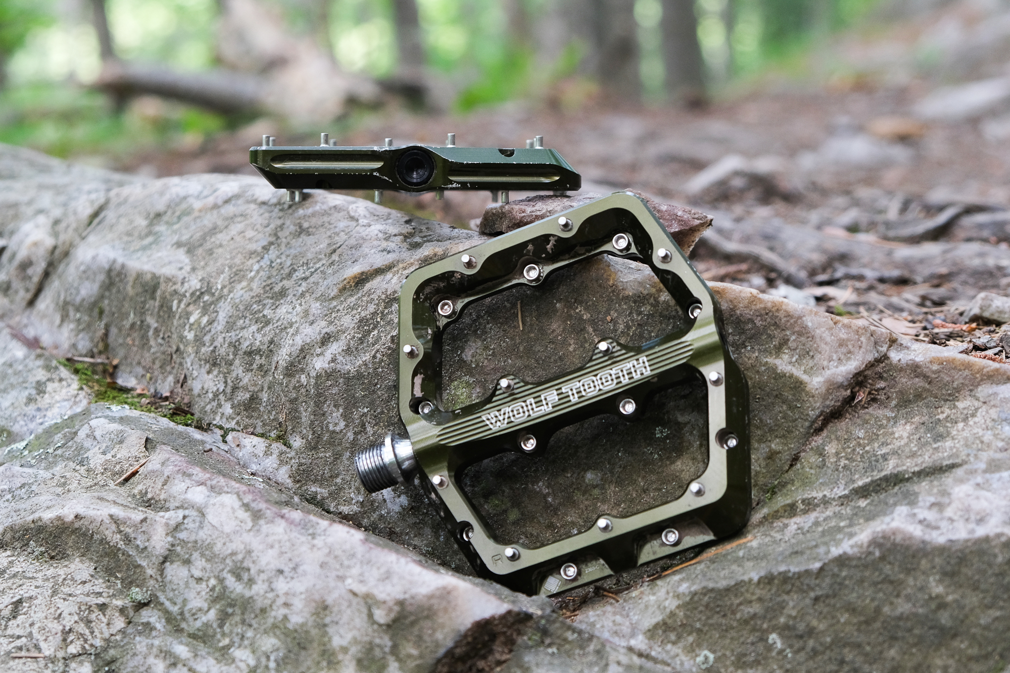Pedals Rompa Reviewed: A Flight of North American-Made Pedals from Blackspire, North ...