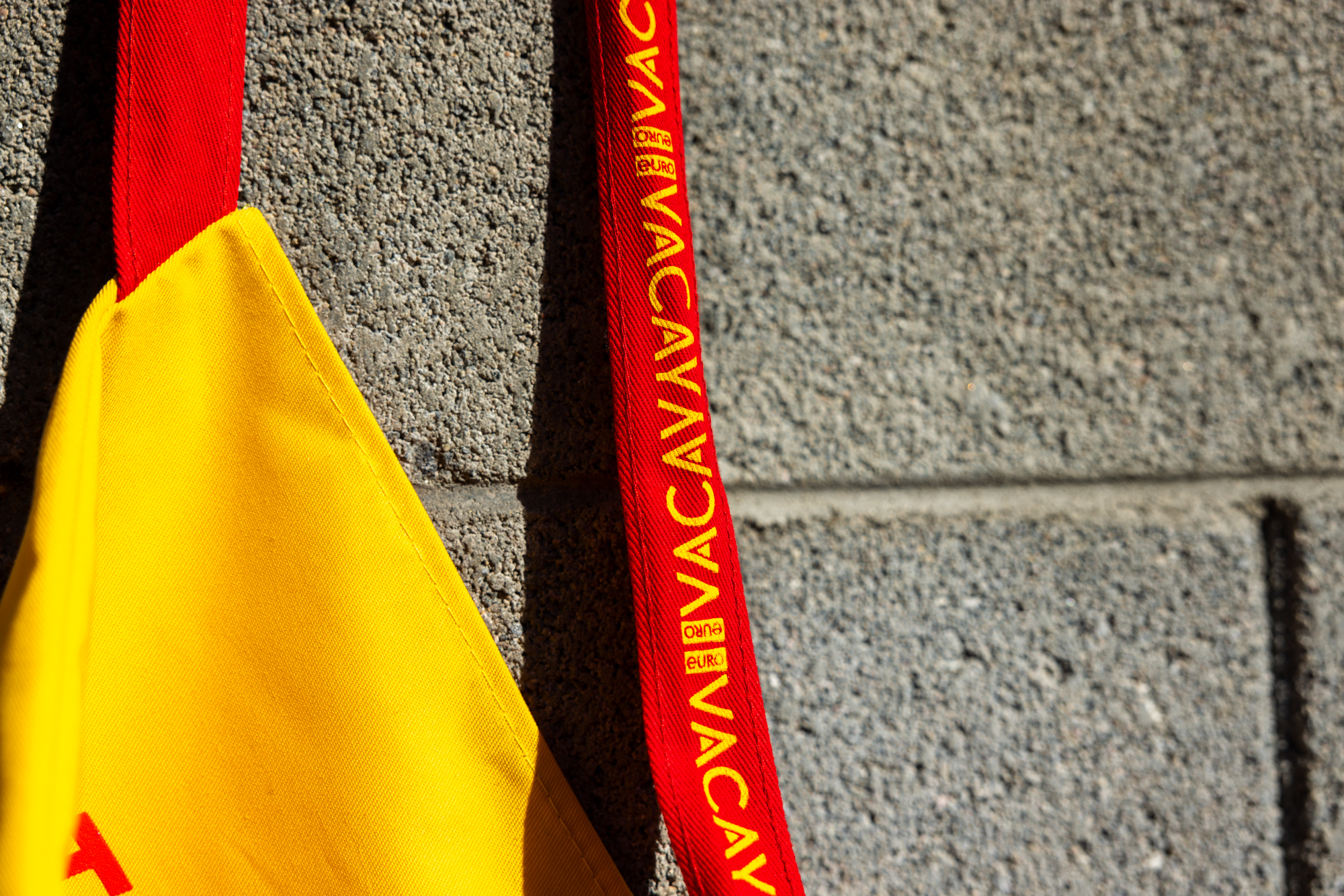 Modern Musettes: A Roundup of Handmade Sling Bags From Albion Cycling ...