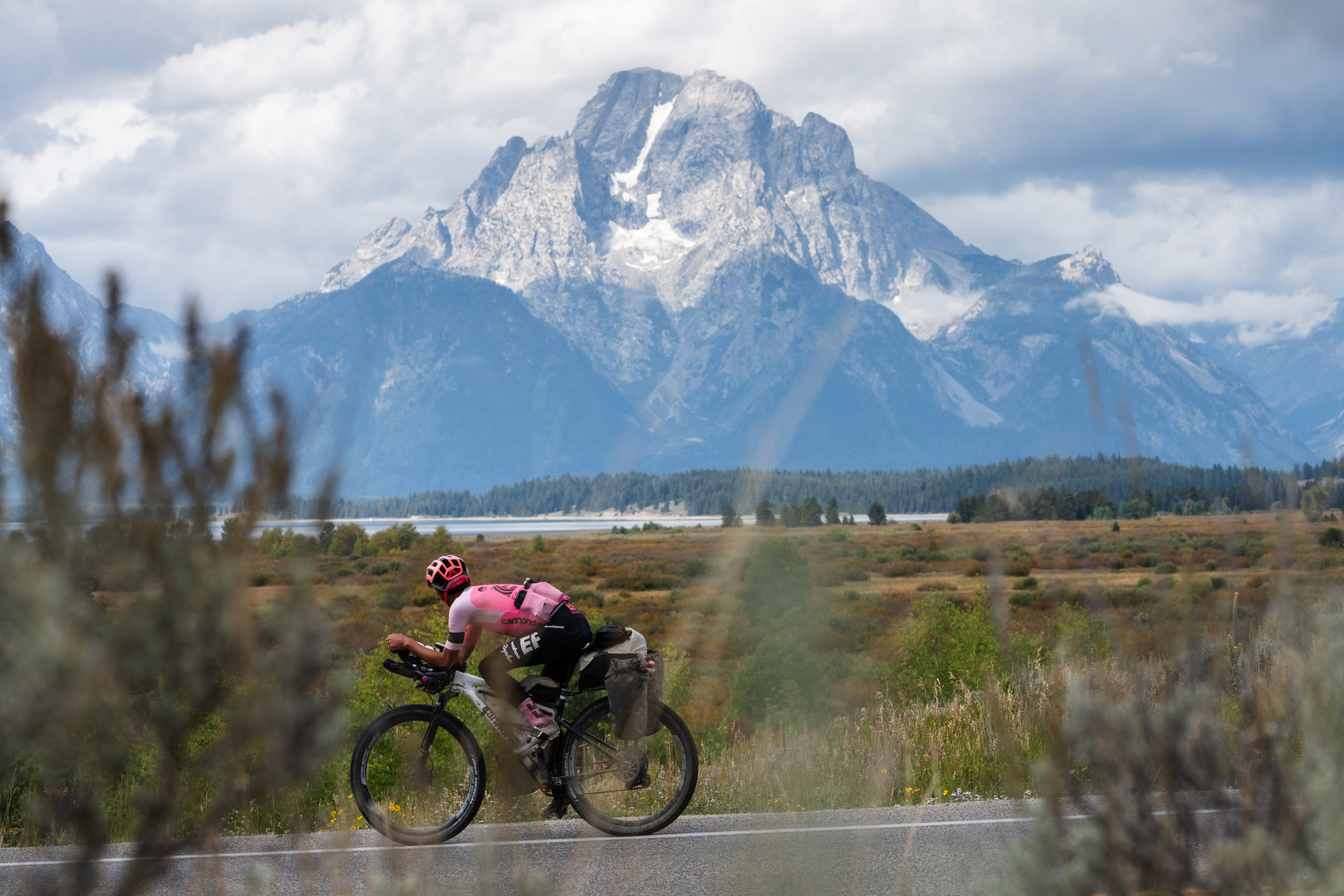 Watch The Divide Lachlan Morton Rides the Tour Divide The Radavist