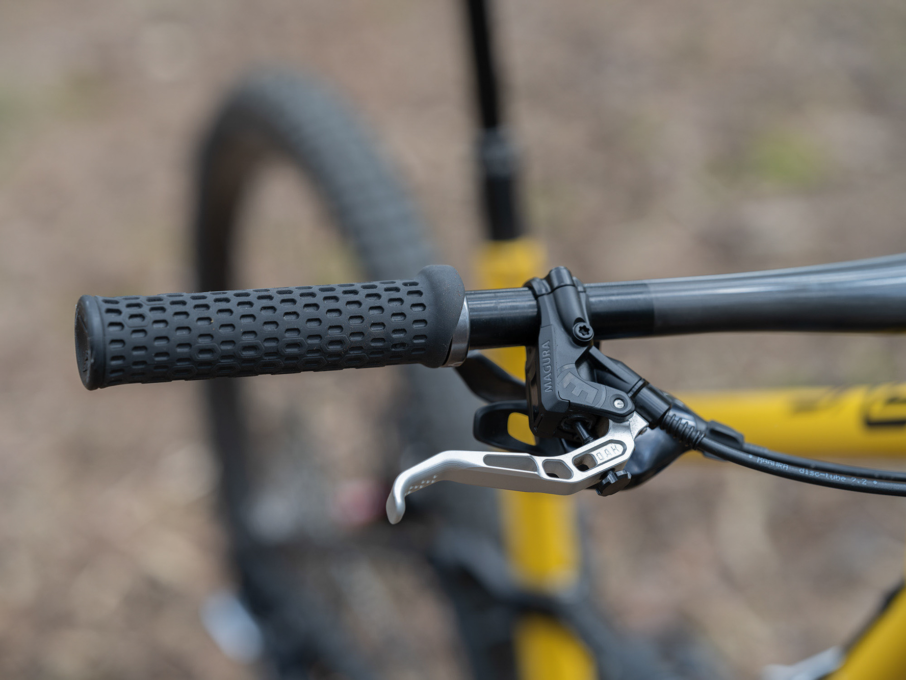 Sour Bicycles SRD Steel Full Suspension Review: A Rolling Prototype ...