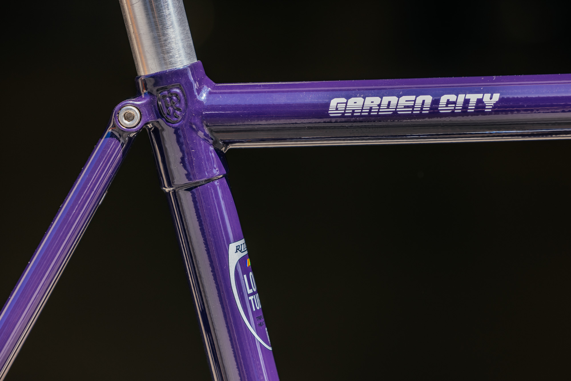 Ritchey Logic's Garden City Track Bike Clears a 30 mm Tire | The