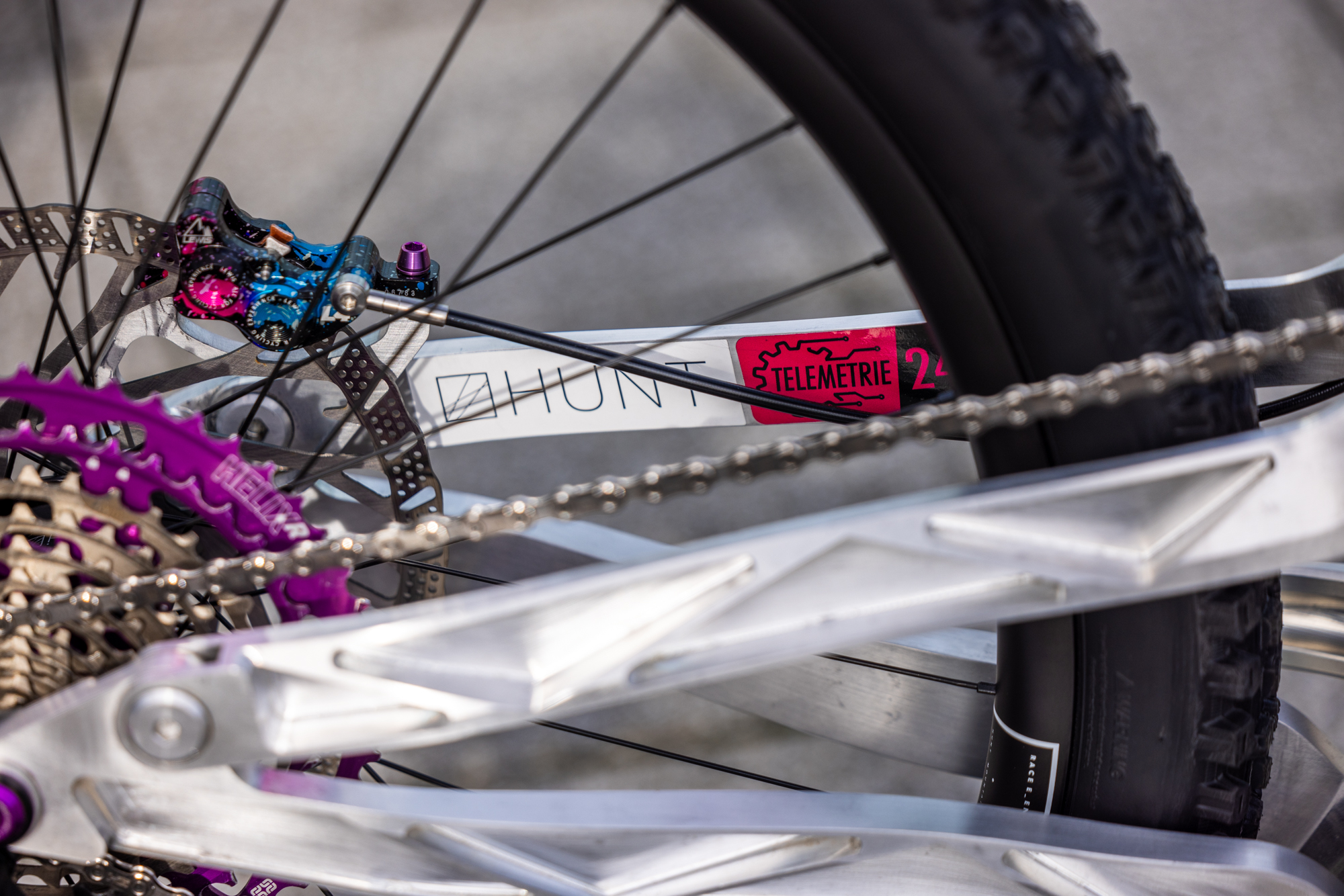 2024 Bespoked Dresden Part 04: Ergon Showcase With Corrent Components ...