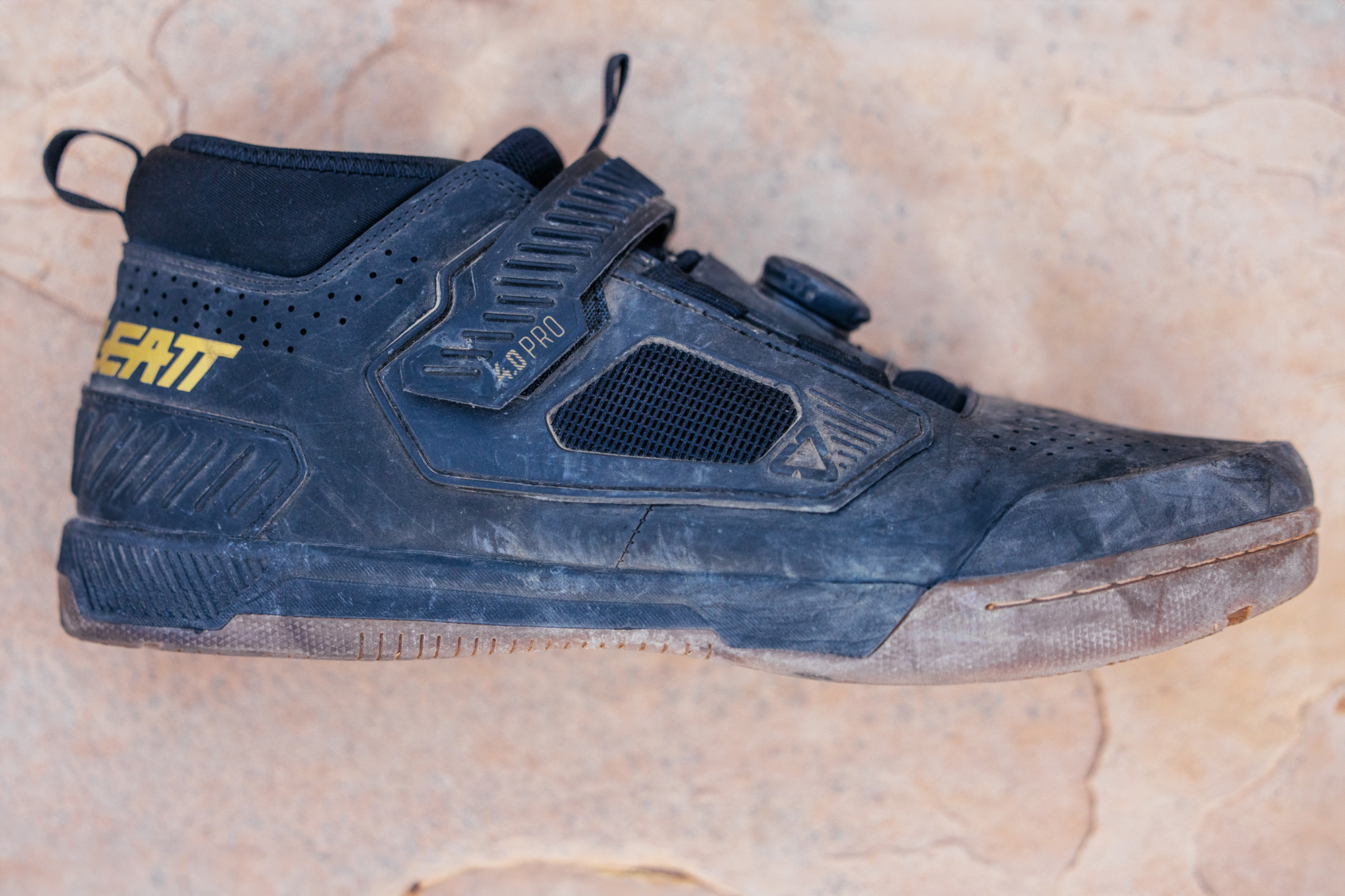 Leatt ProClip 4.0 Shoes Review – John Watson | The Radavist | A