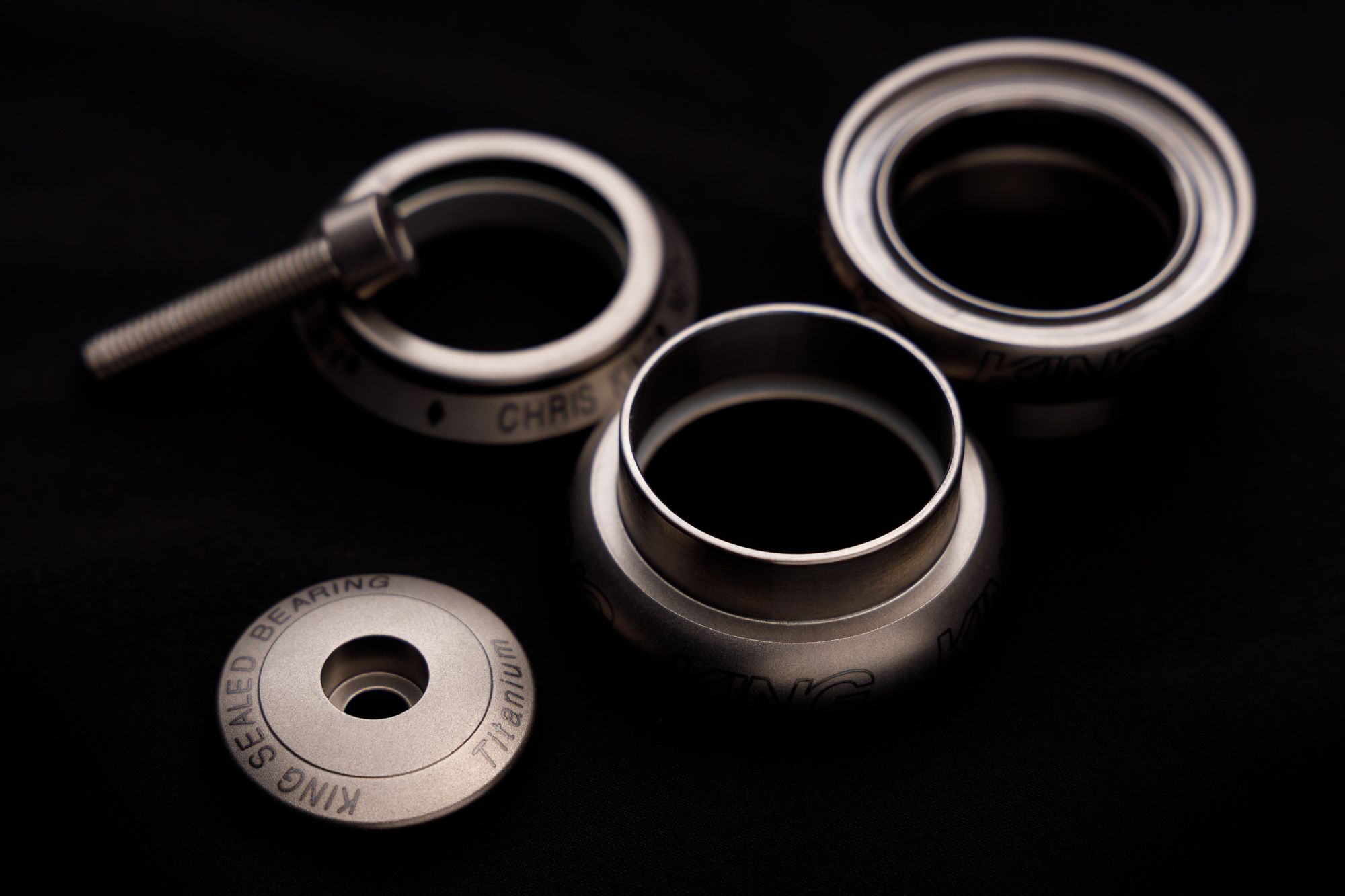 Chris King Titanium NoThreadSet 1 1/8 Limited Edition